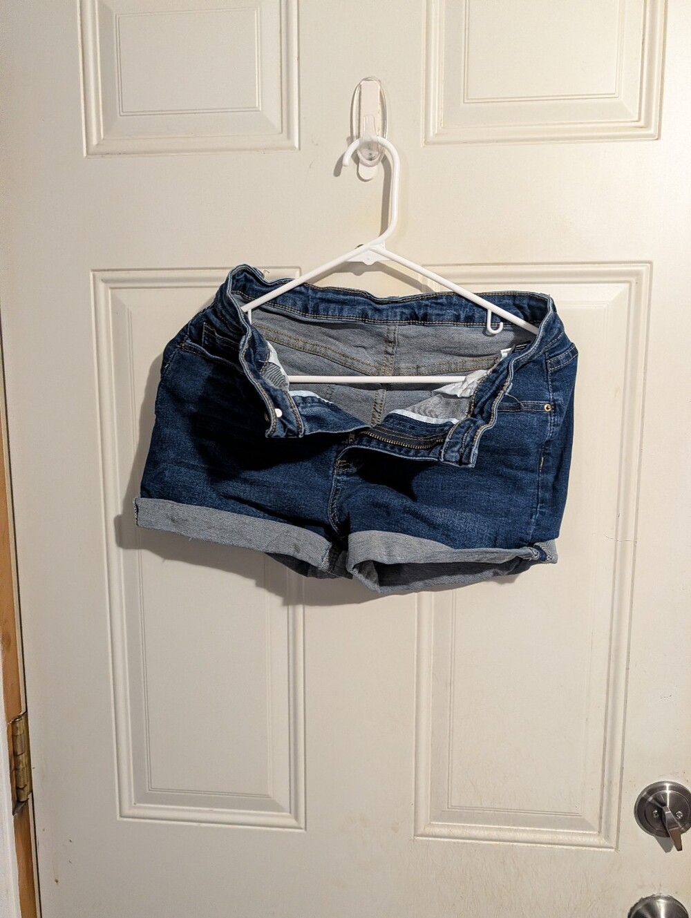 Denim Roll-Cuff Women’s Shorts - Dark Blue